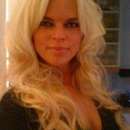 Passionate Swingers Couple Seeking Playmates in Brighton